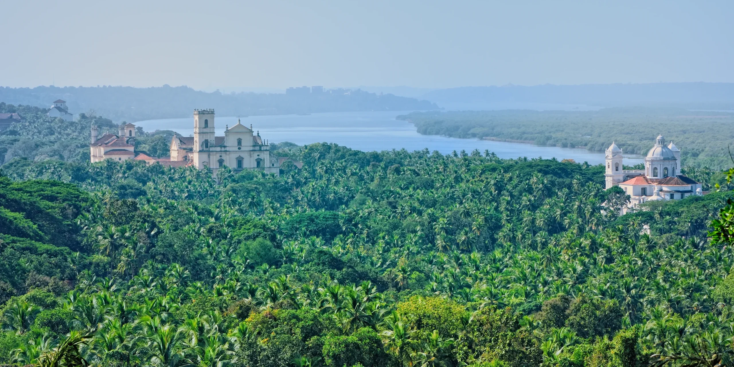 explore fascinating and romantic sites with intelligence, elegance and fun 